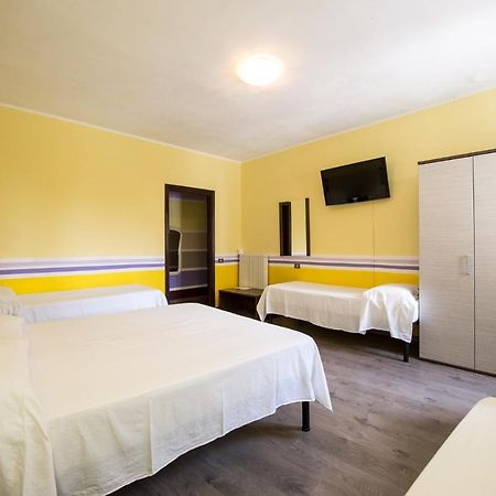 Hotel Terranova Пиза Екстериор снимка