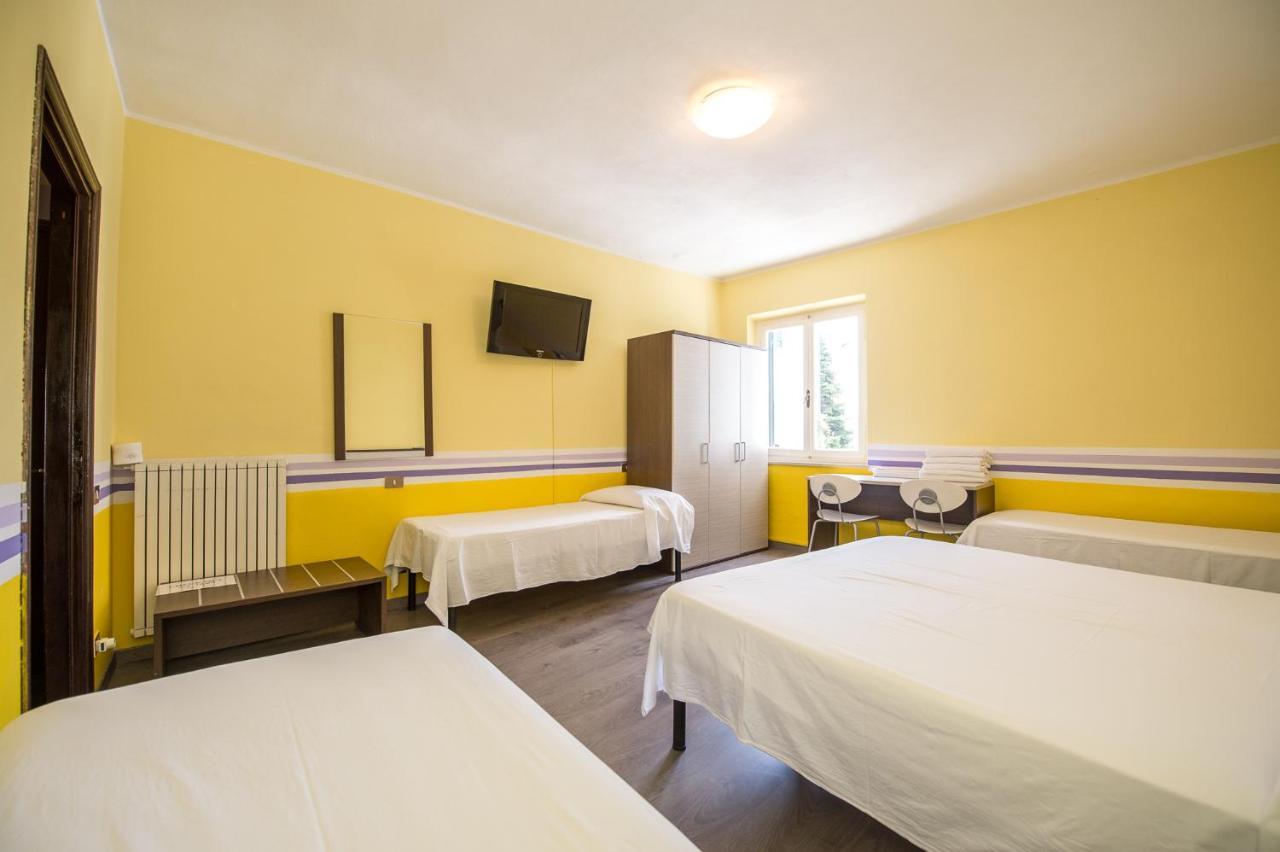 Hotel Terranova Пиза Екстериор снимка